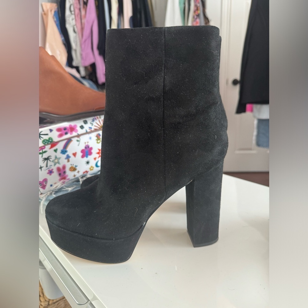 Marc Fisher boots🔥